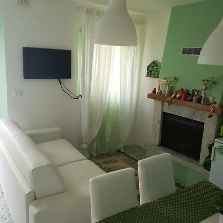 Giunta's House * Stazzema